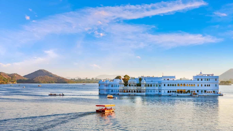 9 Amazing Lakes in Udaipur