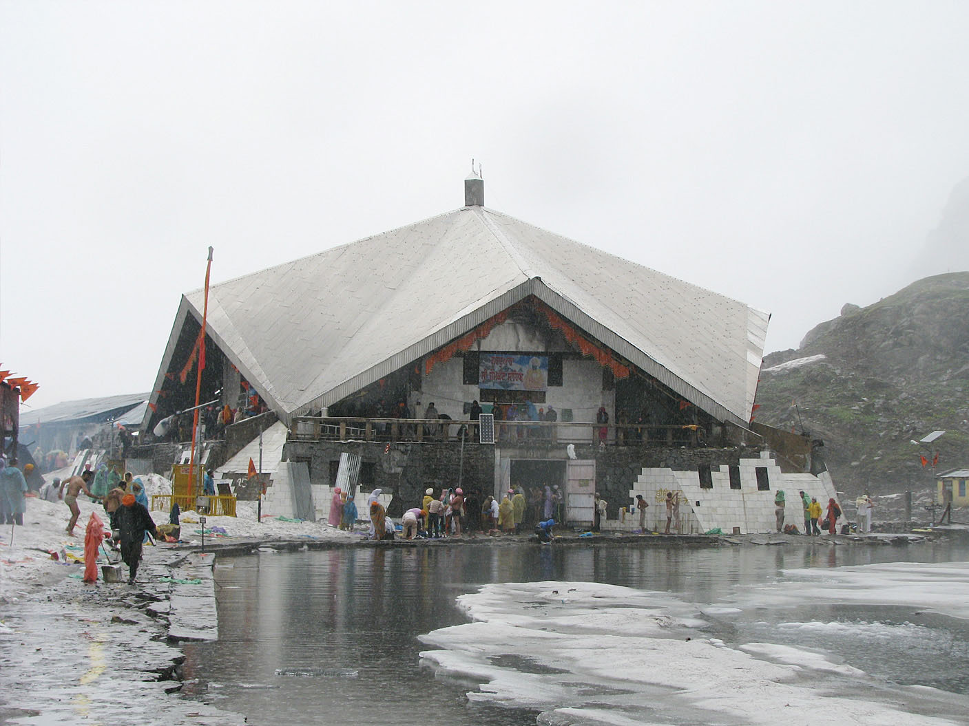 Hemkund Sahib, Uttarakhand- Highest Gurudwara