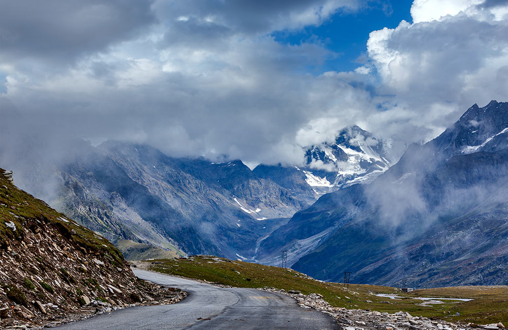 Rohtang Pass, Manali- Scenic Place