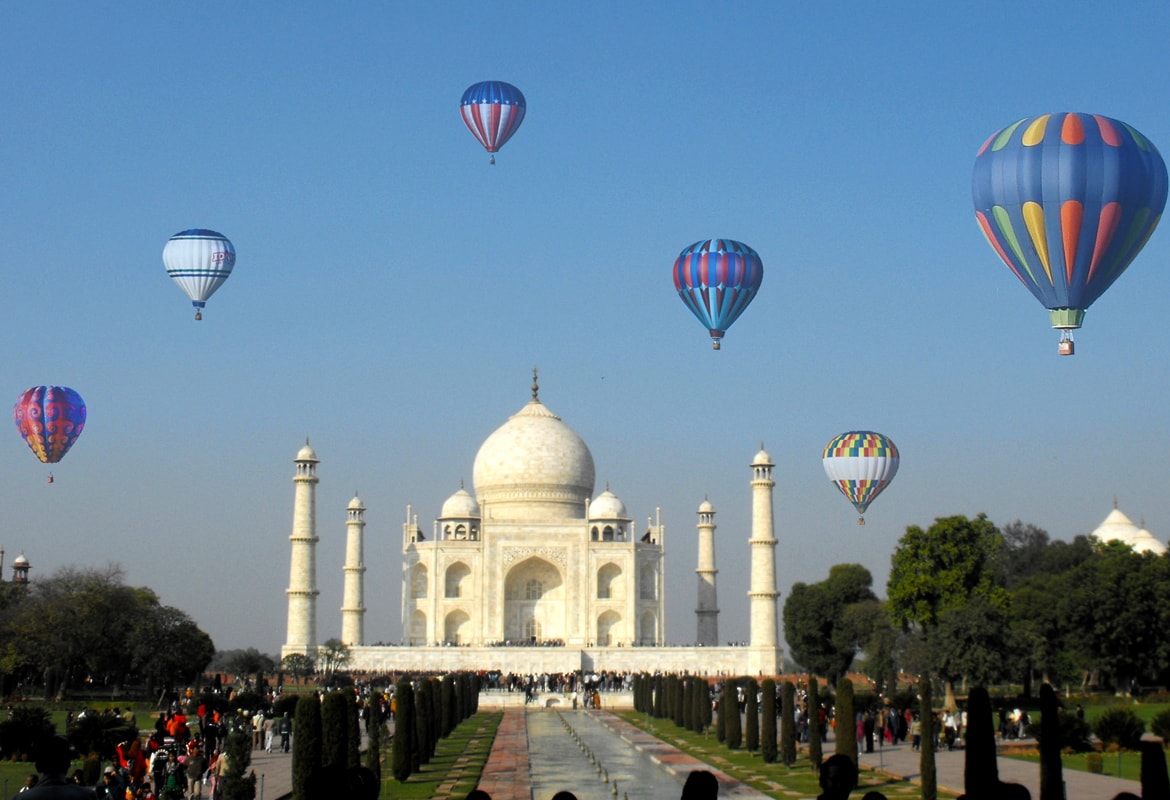 balloon ride in Agra