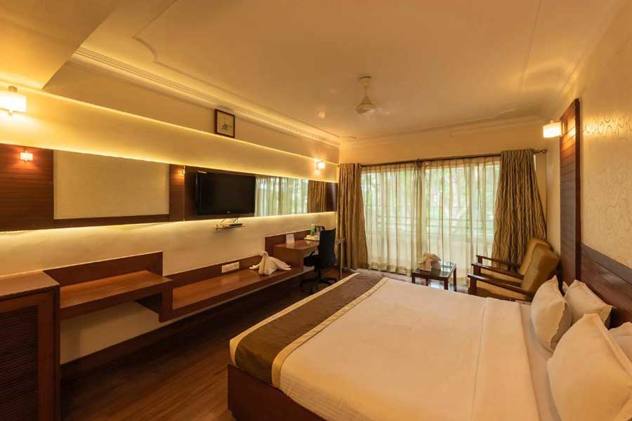 hotel ballal tourist mangalore