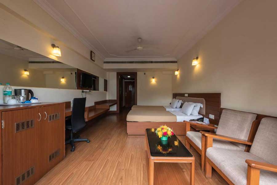 hotel ballal tourist mangalore