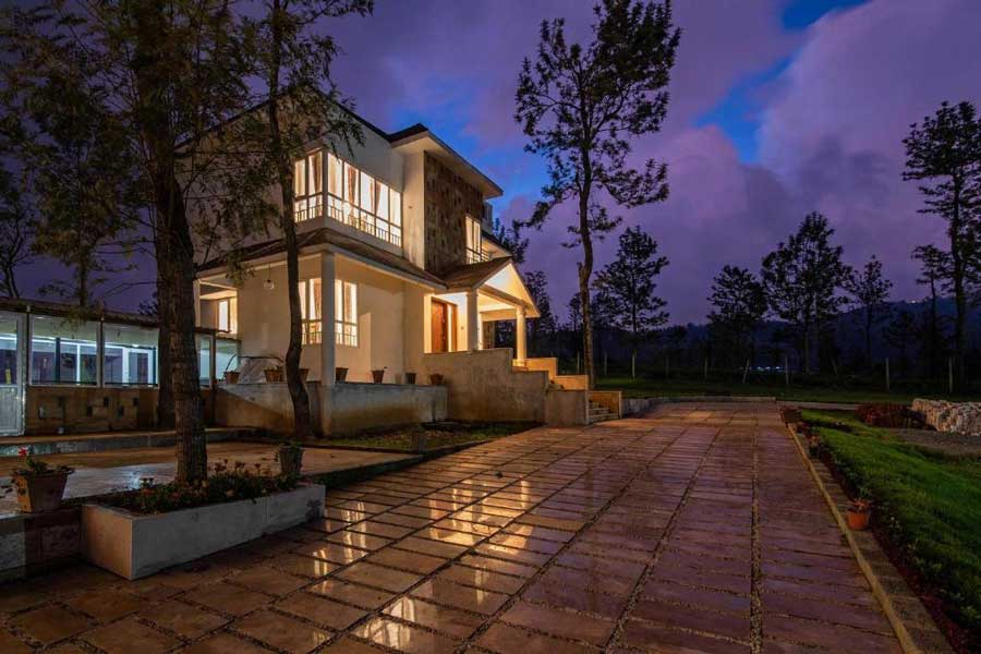 Hugel Villa by Vista Rooms
