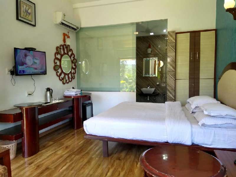 Hotel King Garden (Pure Veg) Mahabaleshwar, Free Cancellation, Price,  Address &amp; Reviews